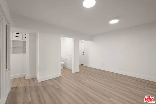 $2,999 | 6821 East Ocean Boulevard, Unit 1/2, Long Beach, CA 90803