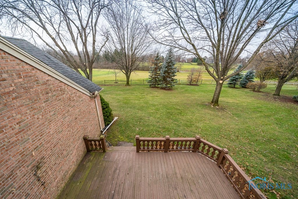 29279 Bates Road Perrysburg, OH 43551 - Photo 27 of 35 Gallery Image 27