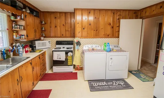 $349,000 | 424 Camp Road, Burlington, NC 27217