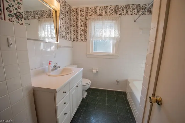 $349,000 | 424 Camp Road, Burlington, NC 27217