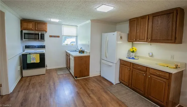 $349,000 | 424 Camp Road, Burlington, NC 27217