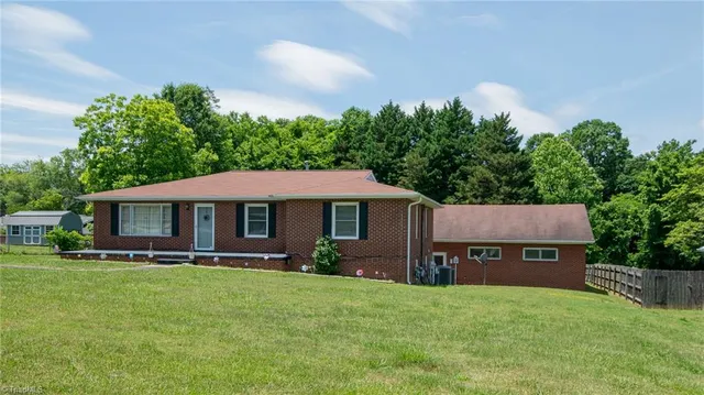 $349,000 | 424 Camp Road, Burlington, NC 27217