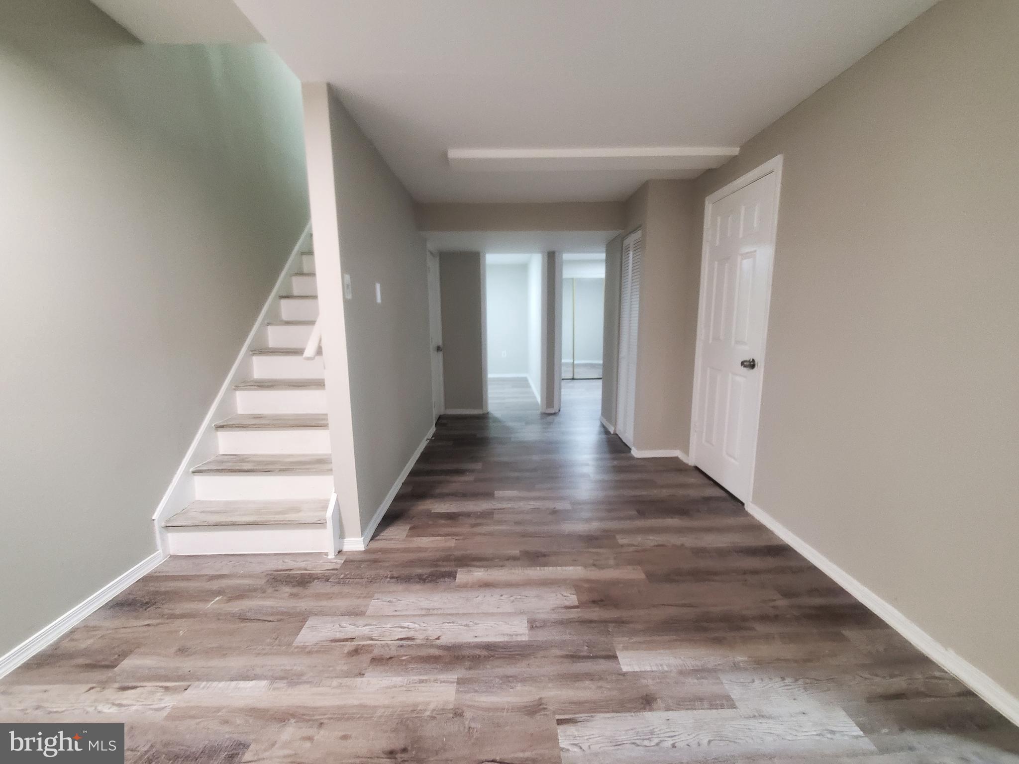 14813 Hammersmith Circle Silver Spring, MD 20906 - Photo 25 of 36 a view of an entryway