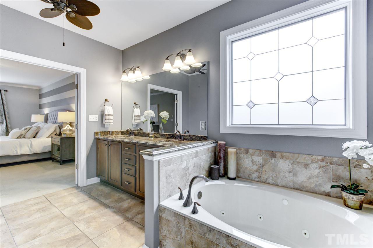 4015 Red Grape Drive Raleigh, NC 27607 - Photo 15 of 30
