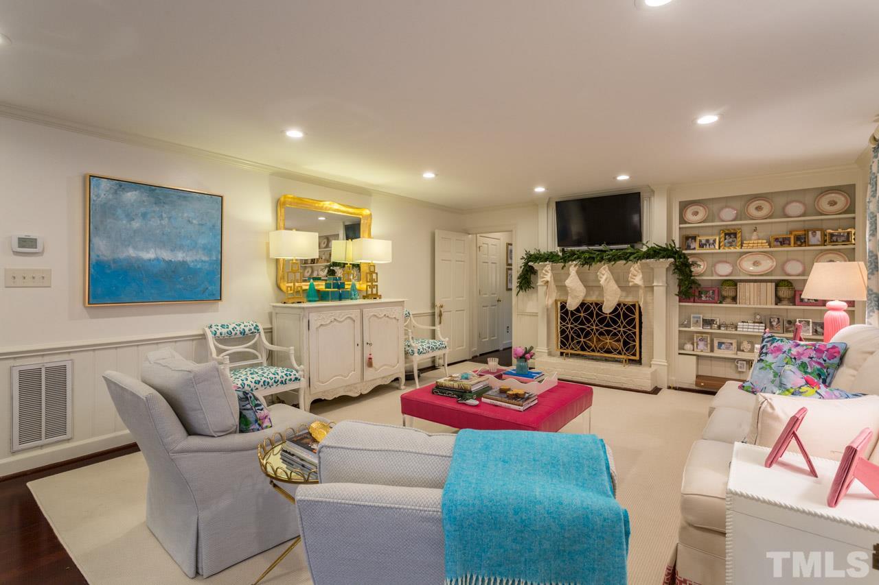400 May Court Raleigh, NC 27609 - Photo 7 of 25