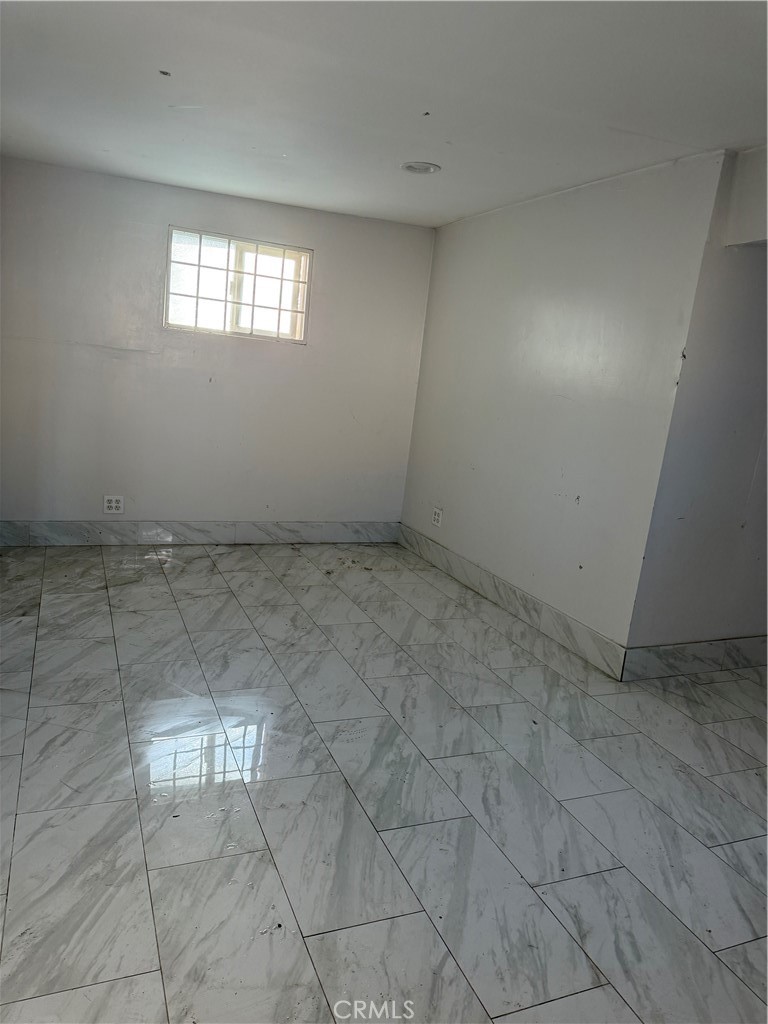 10215 25th Street Rancho Cucamonga, CA 91730 - Photo 4 of 8