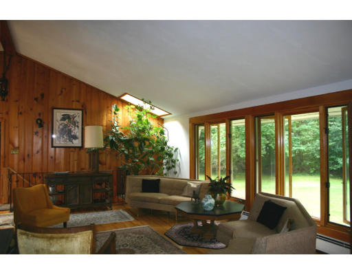 51 Woodridge Road Wayland, MA 01778 - Photo 4 of 7 Gallery Image 4