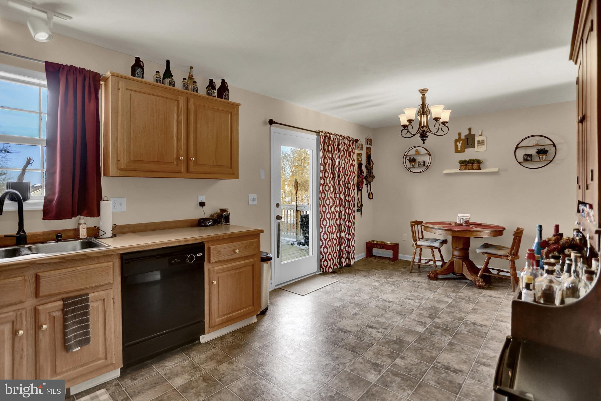 70 Bowman Road Hanover, PA 17331 - Photo 11 of 30 Gallery Image 11