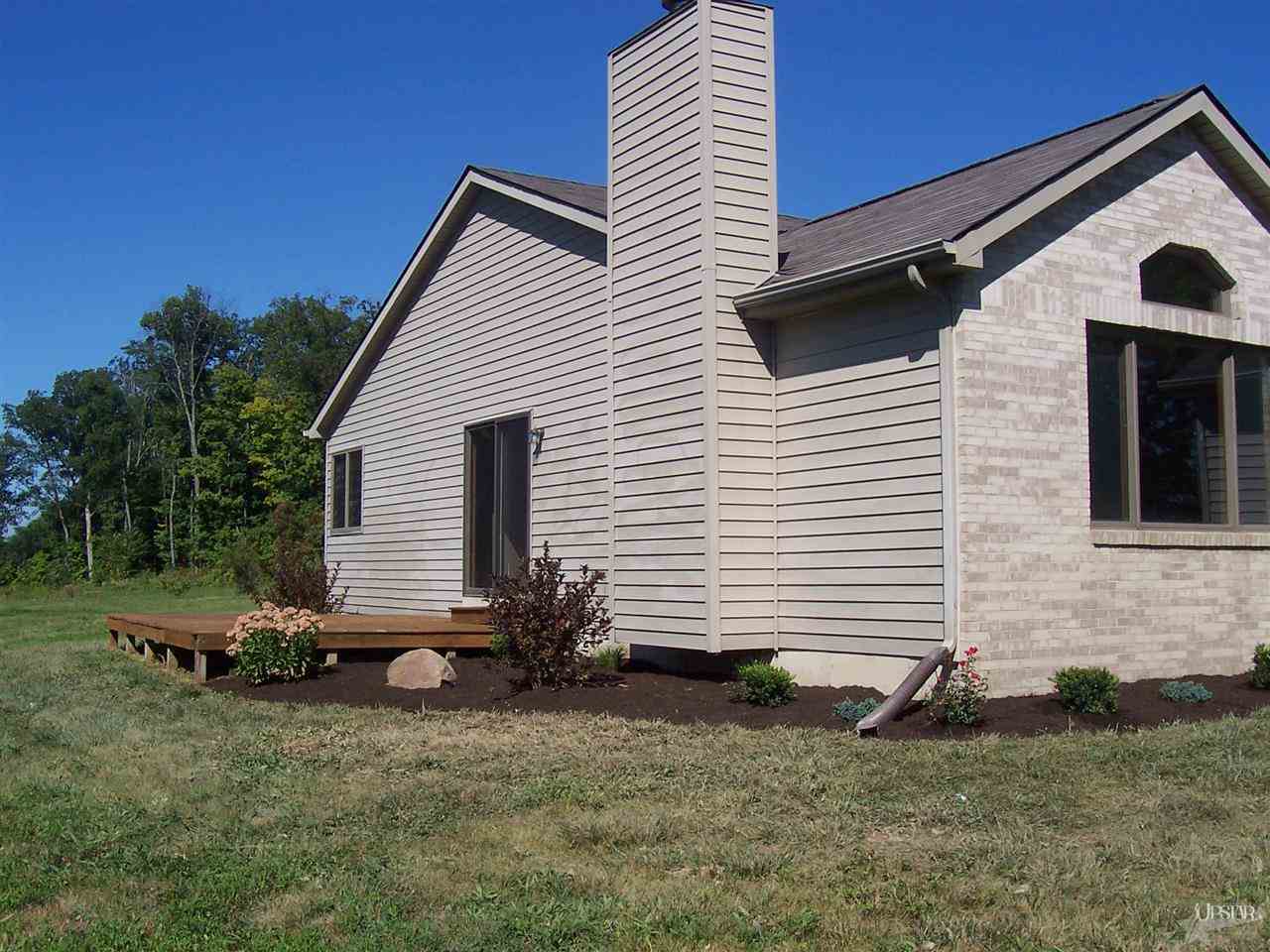 9927 Bethel Road Fort Wayne, IN 46818 - Photo 2 of 27
