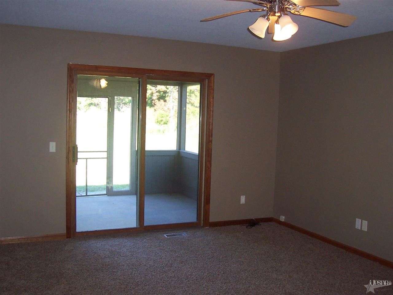 9927 Bethel Road Fort Wayne, IN 46818 - Photo 13 of 27