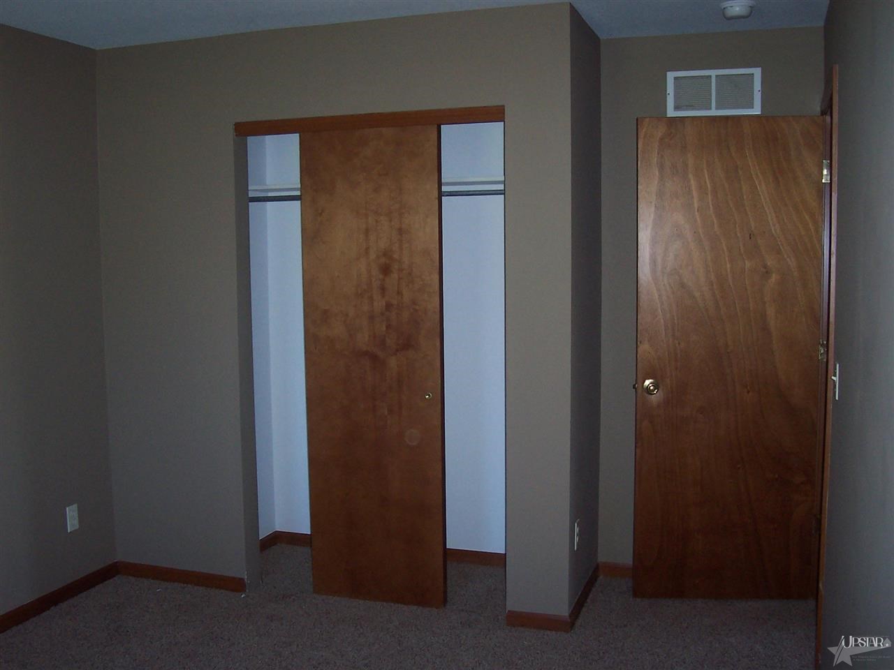 9927 Bethel Road Fort Wayne, IN 46818 - Photo 15 of 27