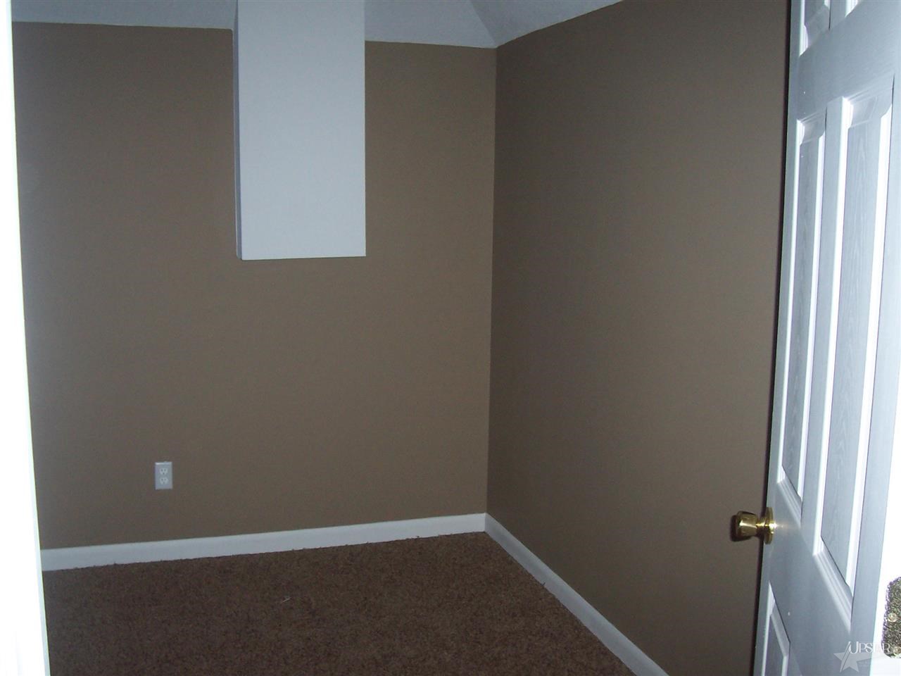 9927 Bethel Road Fort Wayne, IN 46818 - Photo 21 of 27