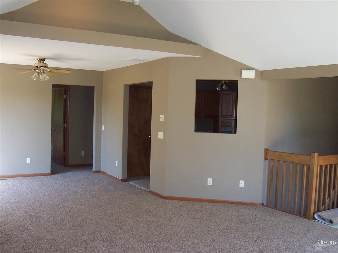 9927 Bethel Road Fort Wayne, IN 46818 - Photo 7 of 27