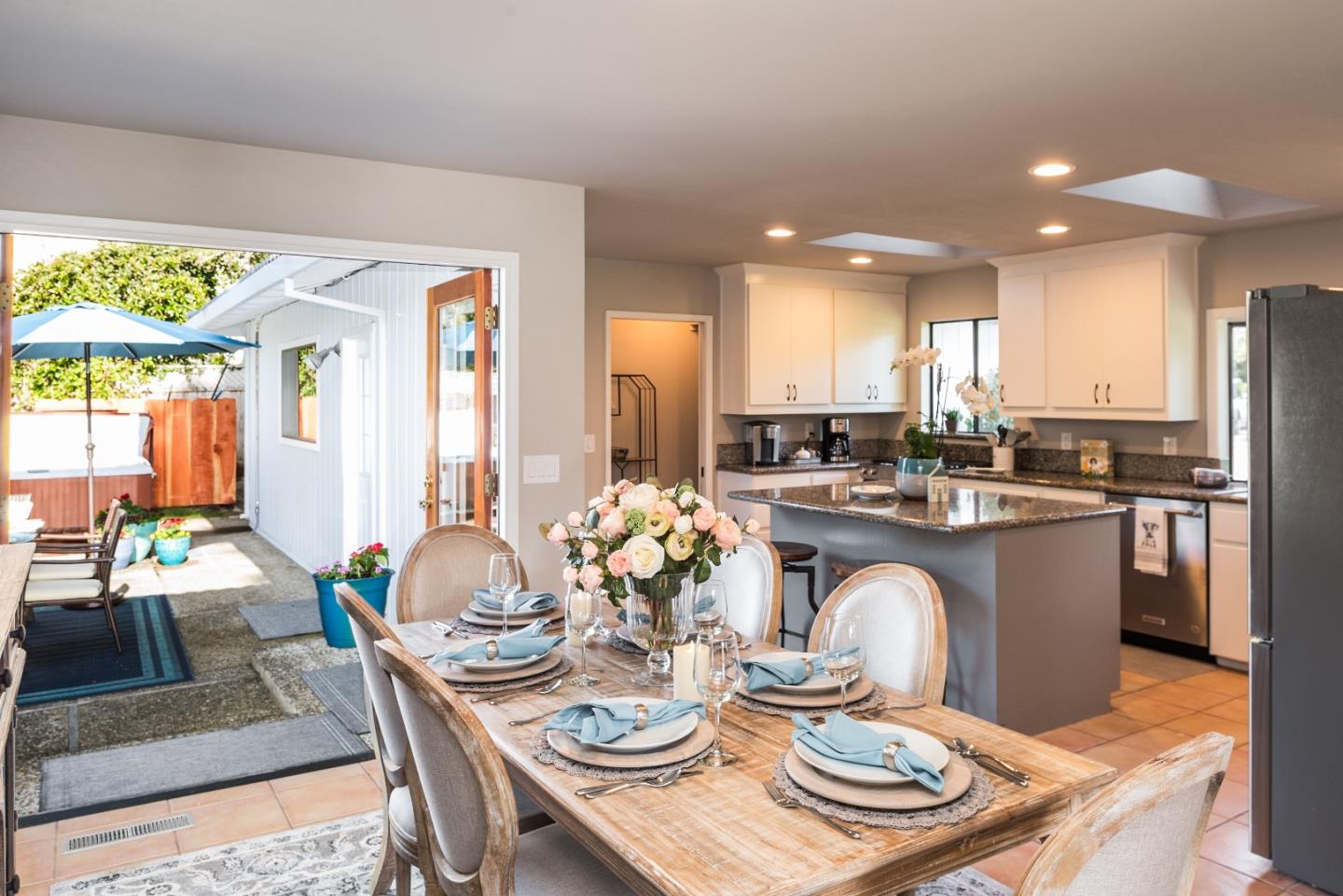 2904 Sloat Road Pebble Beach, CA 93953 - Photo 11 of 33 Gallery Image 11