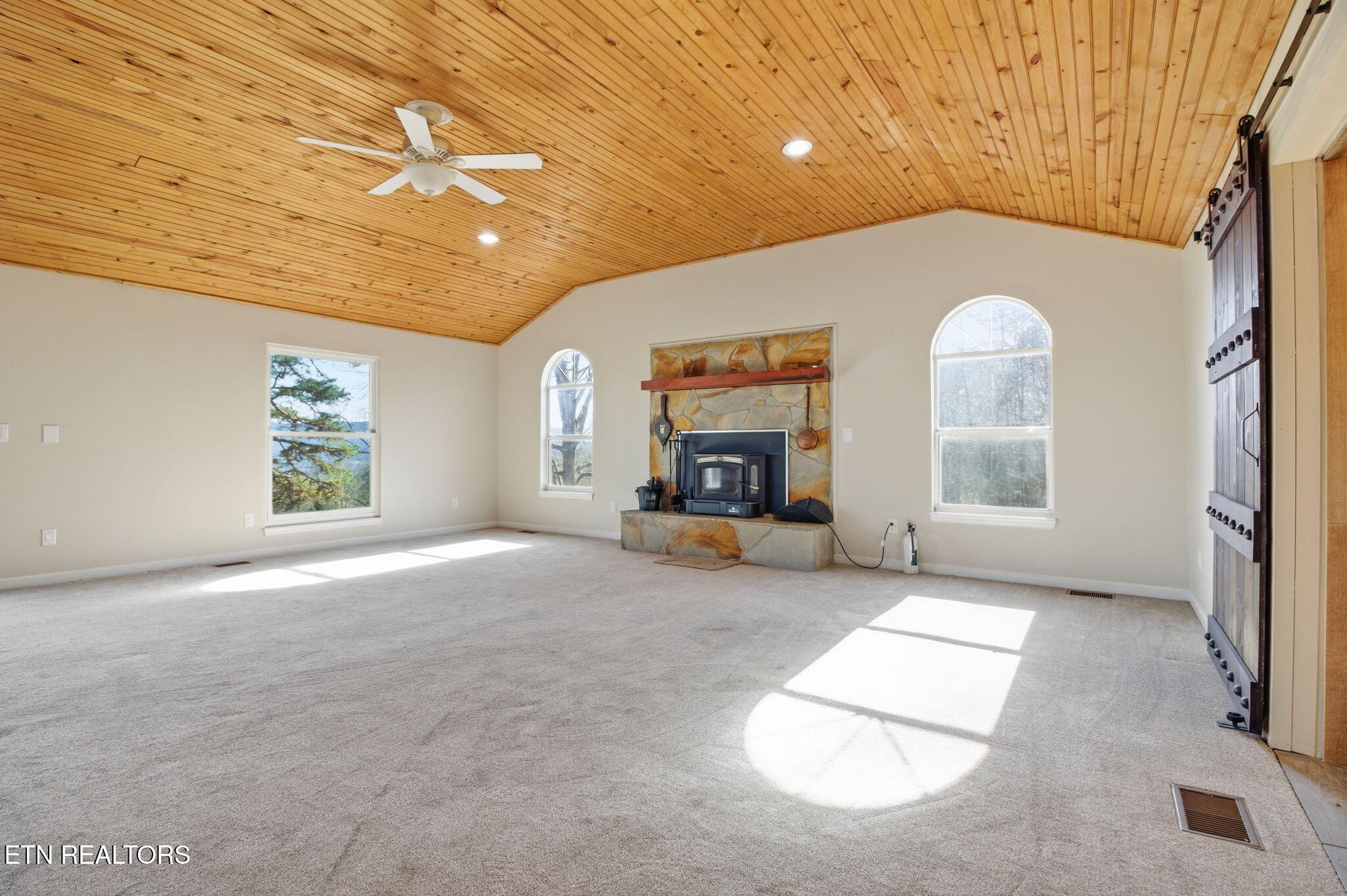 93 Bell Summers Road Pikeville, TN 37367 - Photo 24 of 45 22-web-or-mls-DZ3A3021