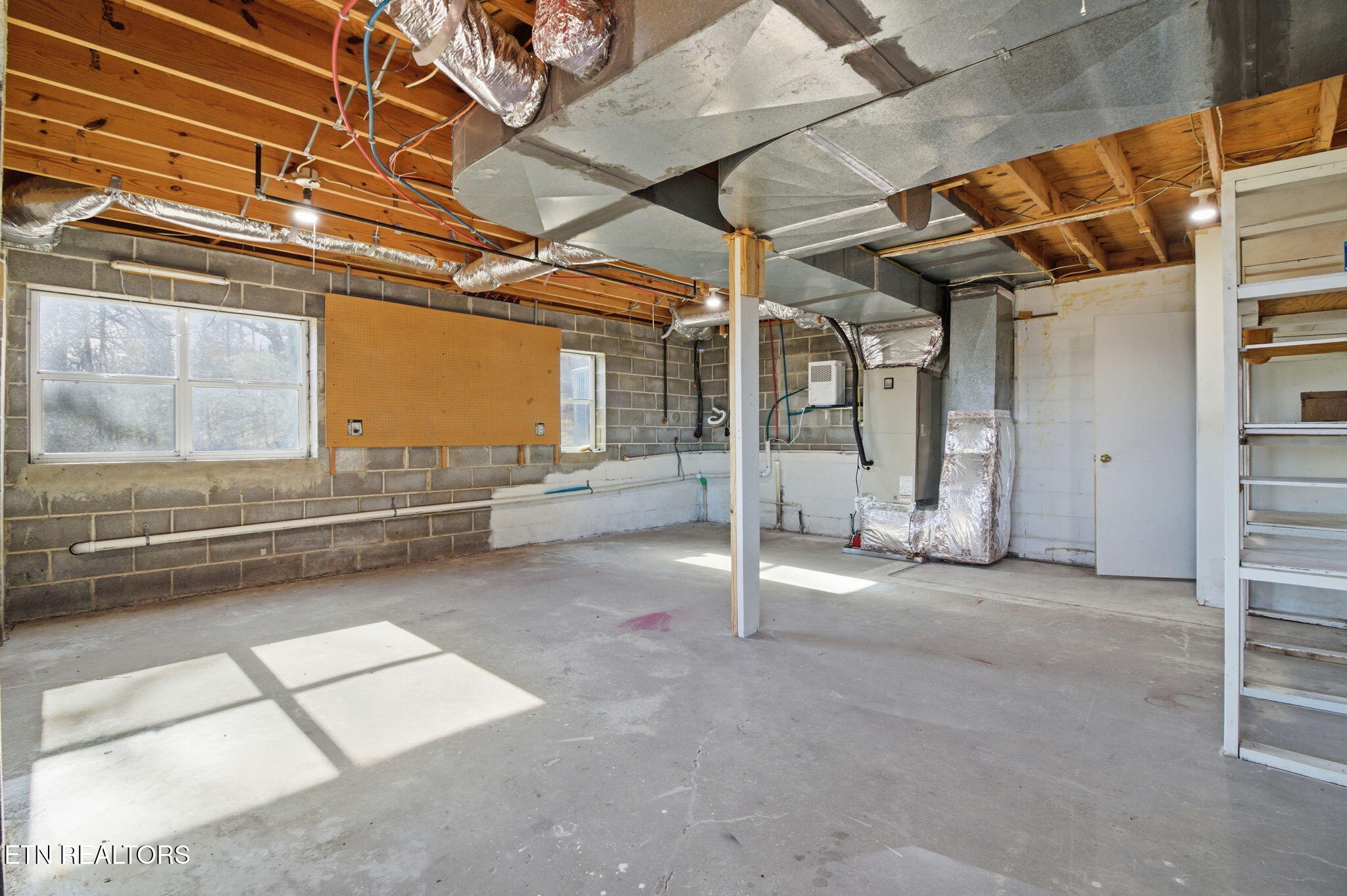 93 Bell Summers Road Pikeville, TN 37367 - Photo 35 of 45 33-web-or-mls-DZ3A3081