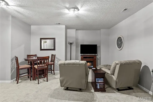 $495,000 | 2056 Hawks Landing Drive, Lake St. Louis, MO 63367