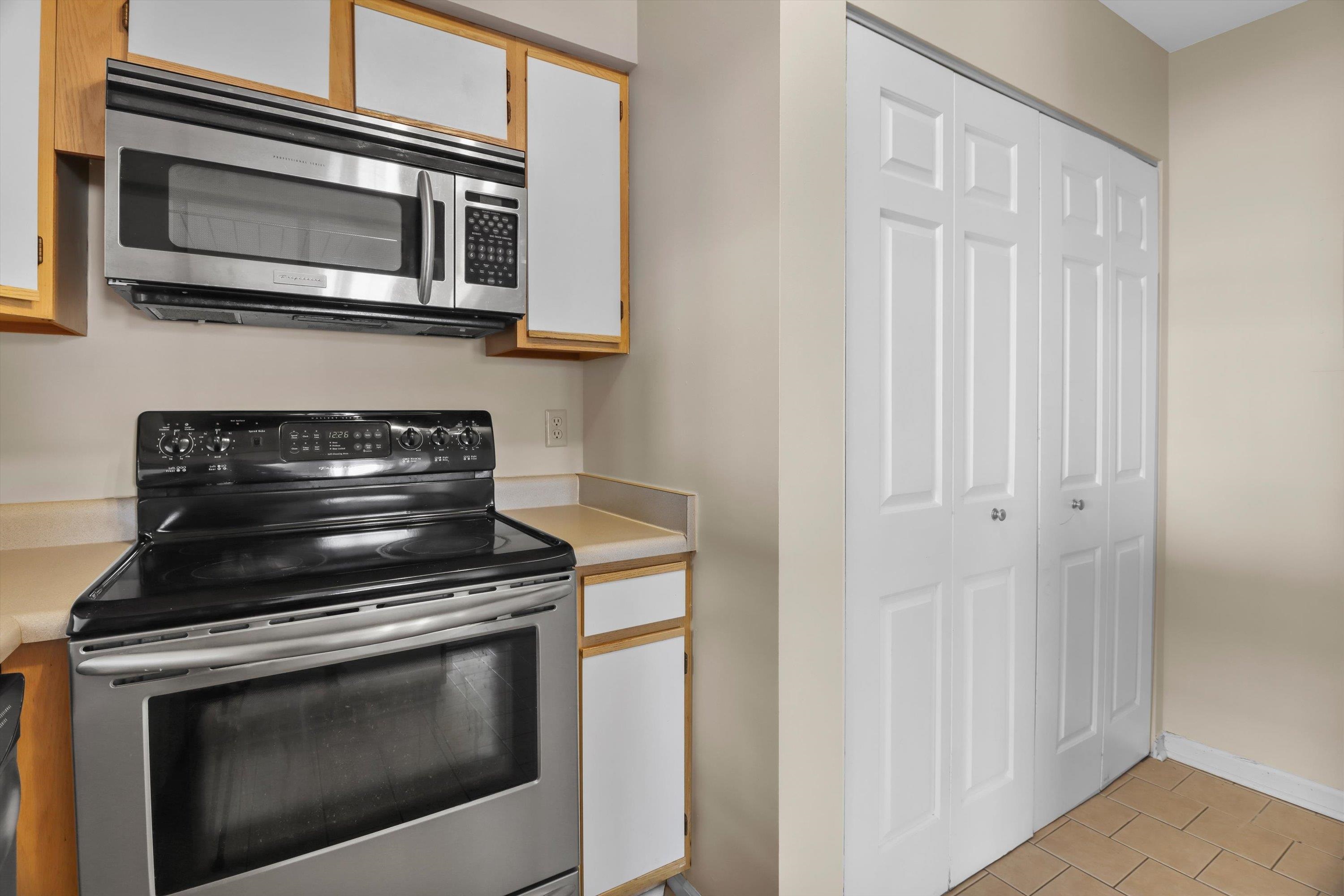 7202 Flagship Drive, Unit 7 Madison, WI 53719 - Photo 14 of 35