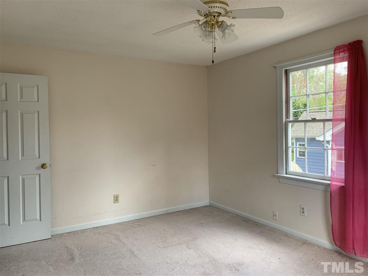 3305 Gatcombe Place Raleigh, NC 27604 - Photo 15 of 23