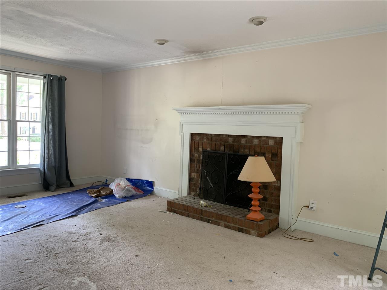 3305 Gatcombe Place Raleigh, NC 27604 - Photo 5 of 23