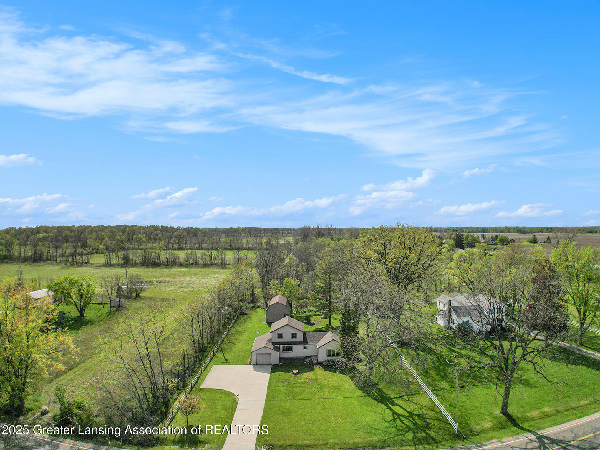 12883 Oneida Road Grand Ledge, MI 48837 - Photo 26 of 29 029_file_335