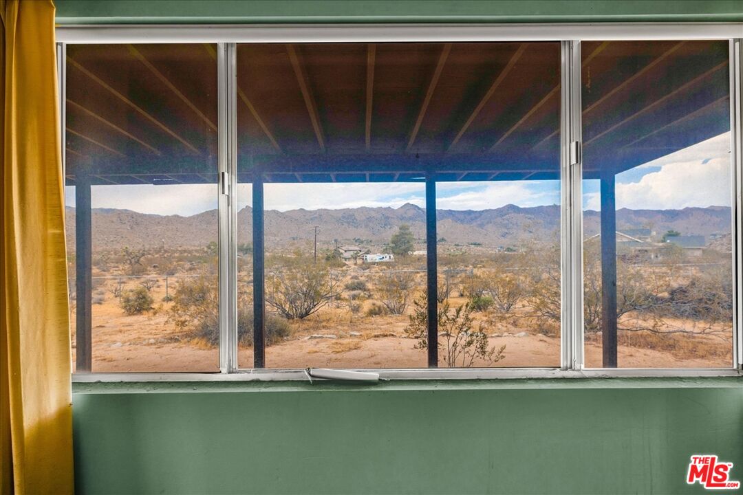 8686 Uphill Road Joshua Tree, CA 92252 - Photo 9 of 44 Gallery Image 9