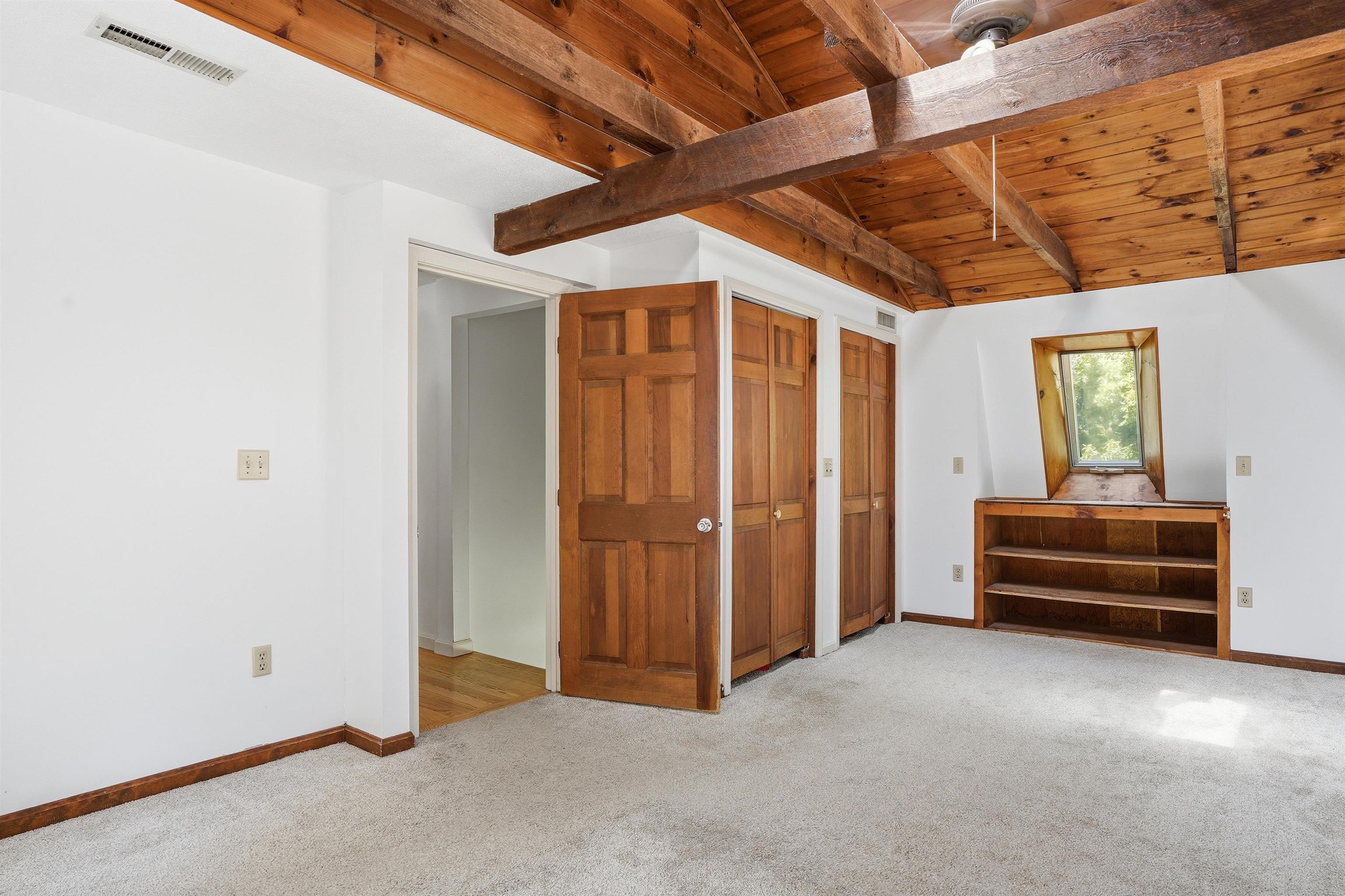 73 Old Chester Road Derry, NH 03038 - Photo 27 of 43