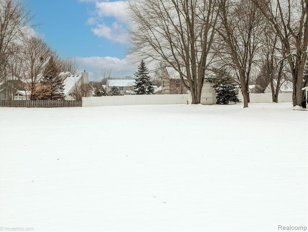S Genesee Road Grand Blanc, MI 48439 - Photo 1 of 15 Gallery Image 1