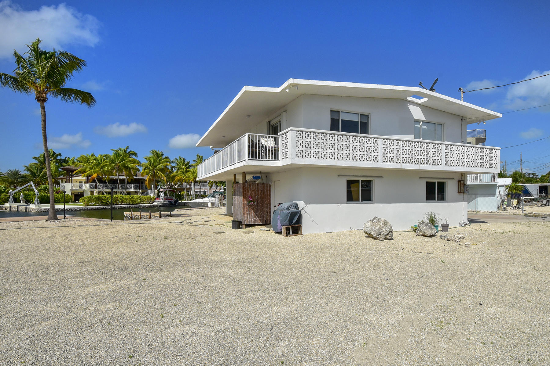1106 Heron Road Key Largo, FL 33037 - Photo 3 of 14 All Concrete Home