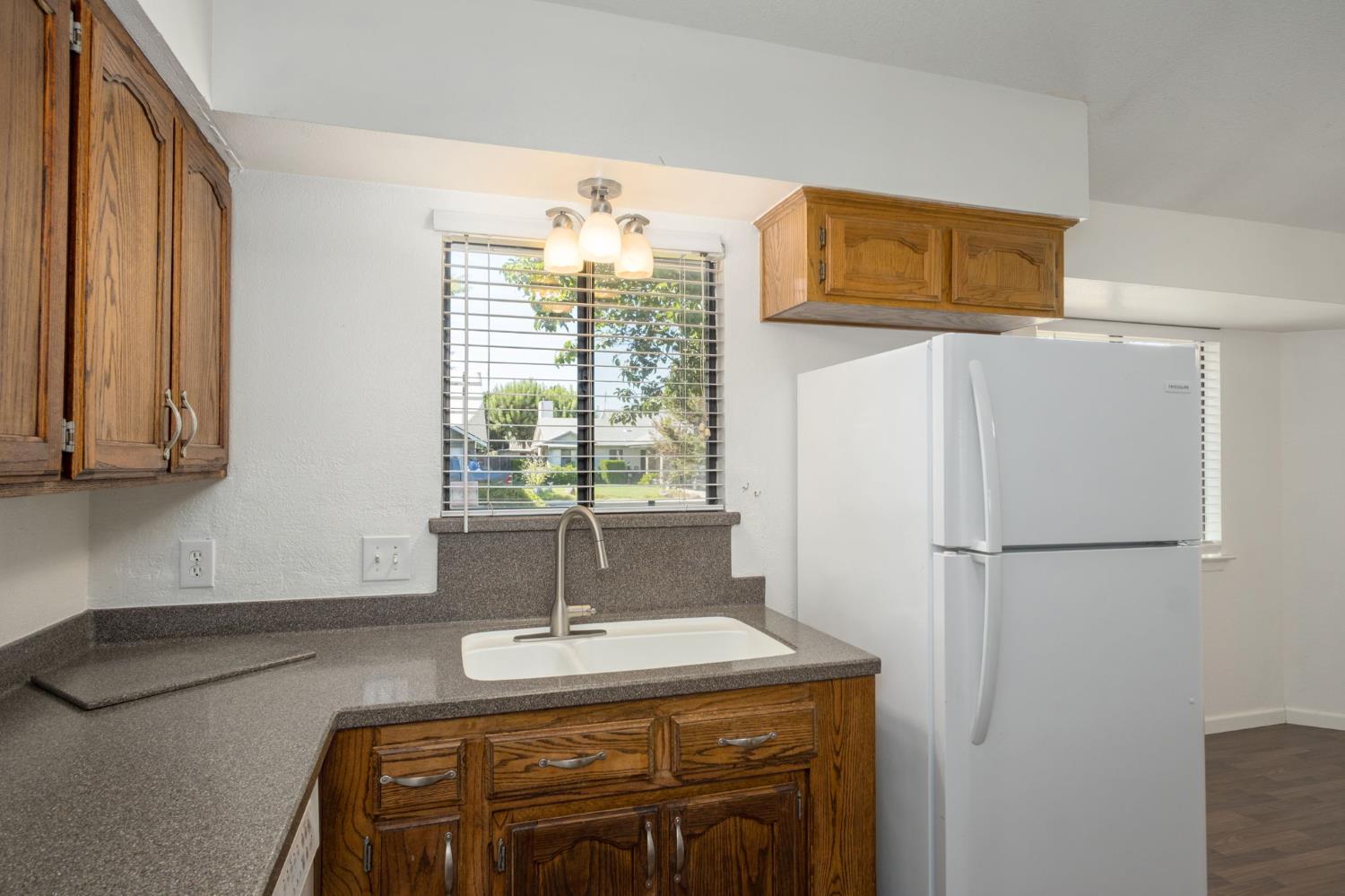 3237 Renn Avenue Clovis, CA 93611 - Photo 19 of 39 Gallery Image 19