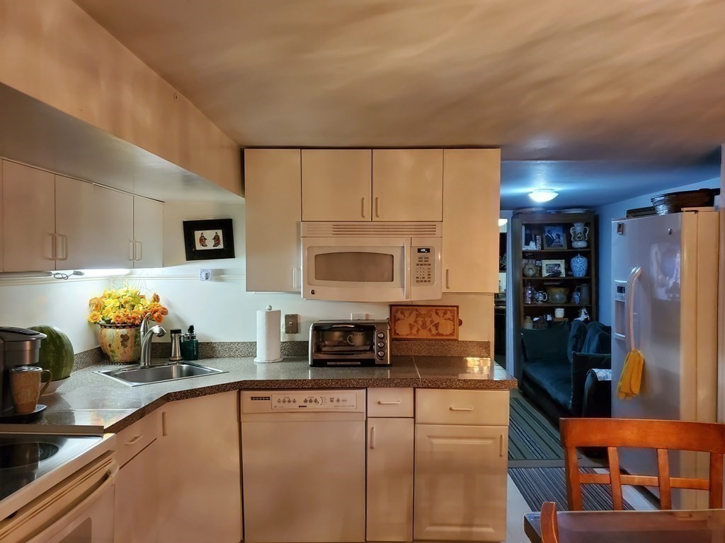 46 Joan Road Boston, MA 02136 - Photo 39 of 42
