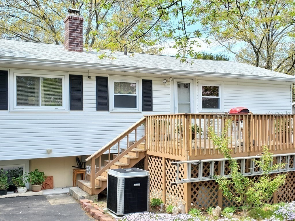 46 Joan Road Boston, MA 02136 - Photo 5 of 42