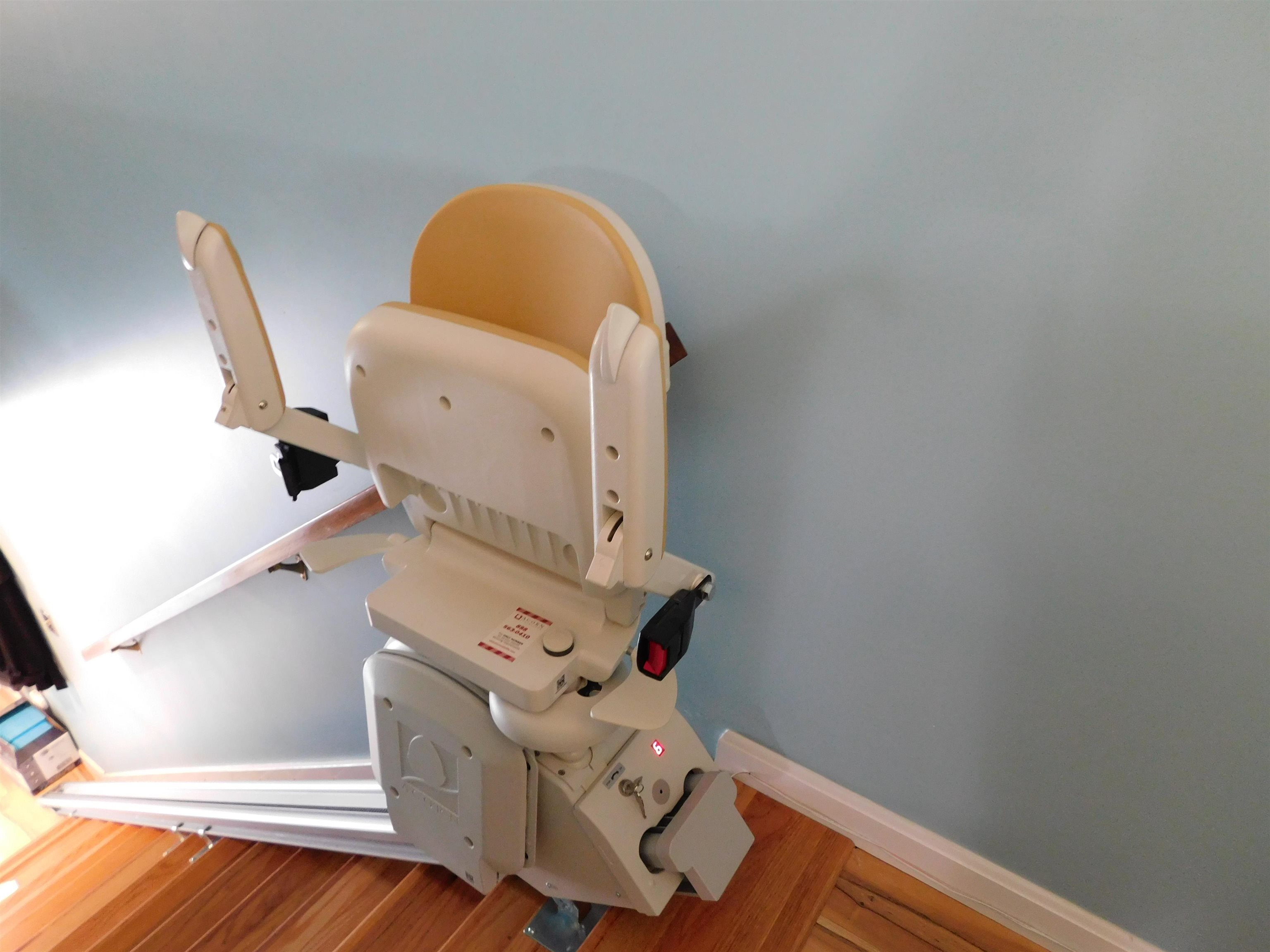 14 Glengarry Drive Stratham, NH 03885 - Photo 16 of 20