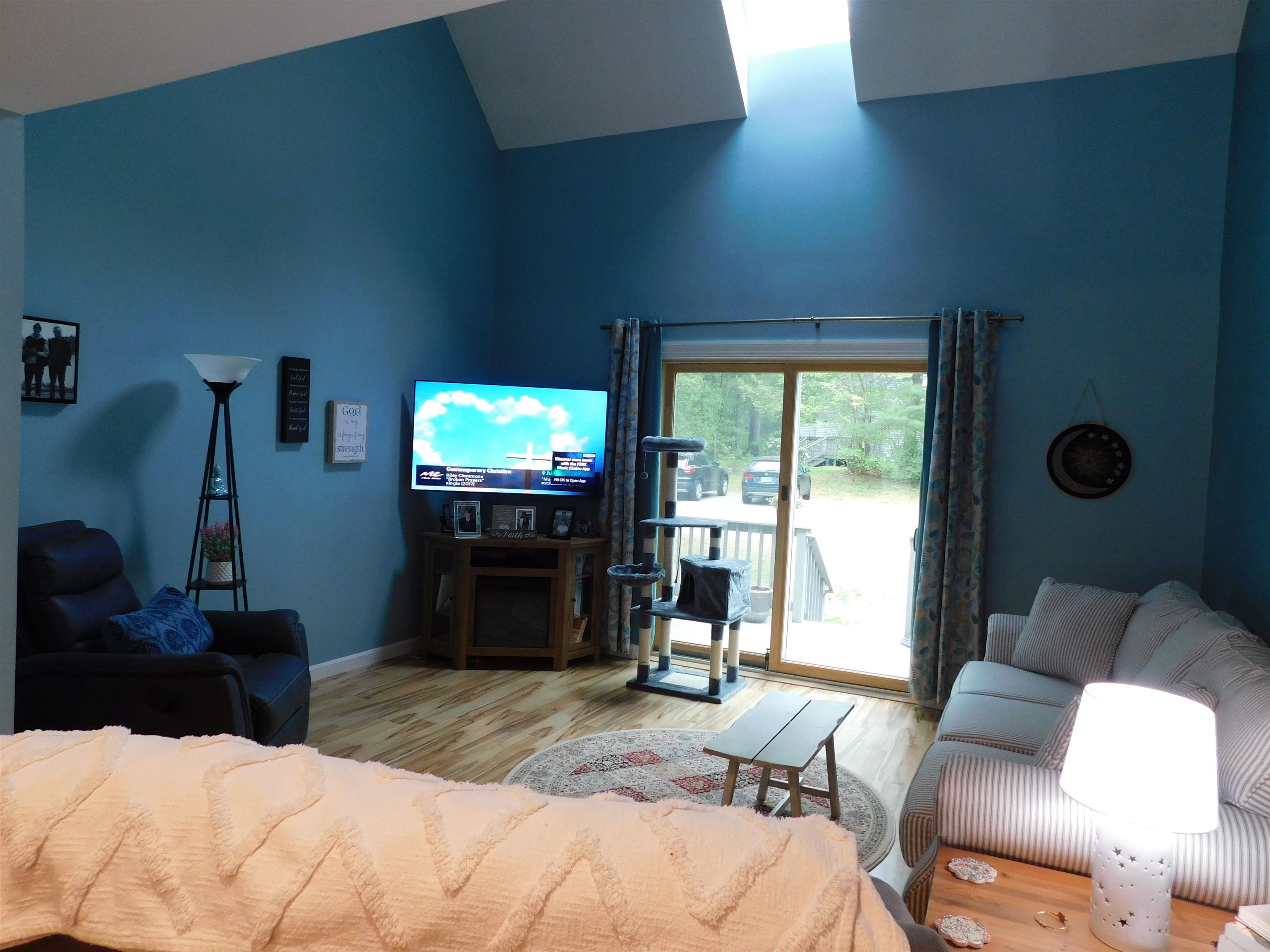 14 Glengarry Drive Stratham, NH 03885 - Photo 6 of 20