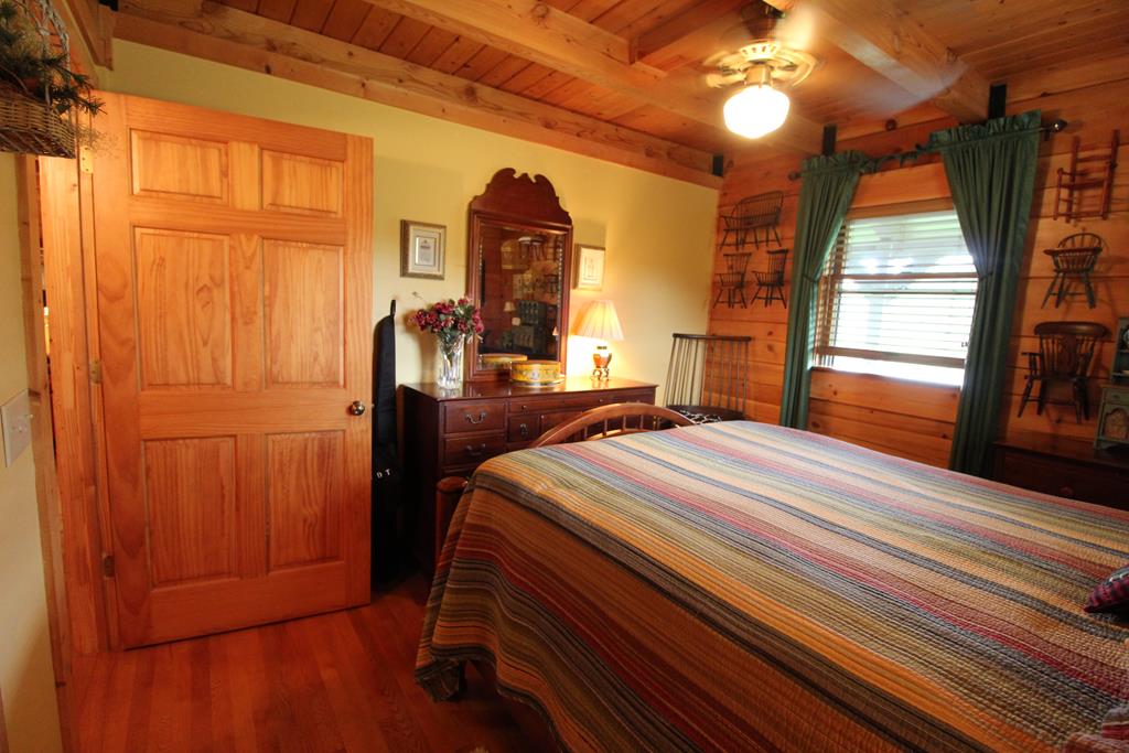 206 Pottery Road Fancy Gap, VA 24328 - Photo 28 of 63 Gallery Image 28
