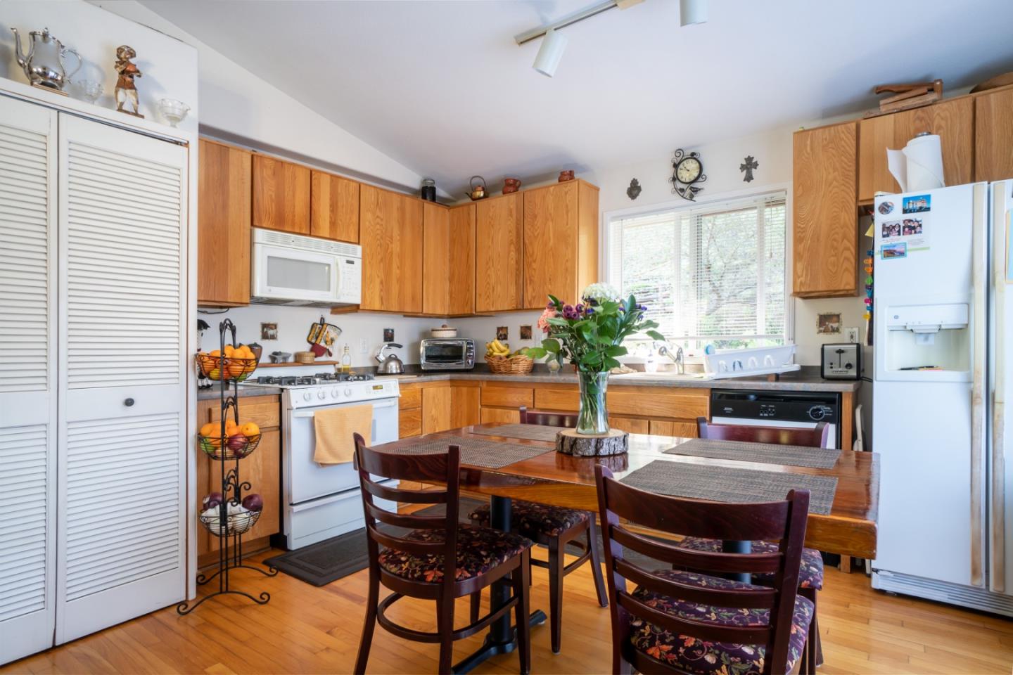 45920 Clear Ridge Road Big Sur, CA 93920 - Photo 16 of 34 Gallery Image 16