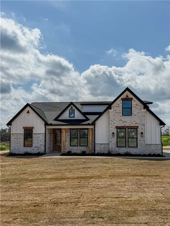 $548,900 | 1619 Old Dobbins Bridge Road, Townville, SC 29689