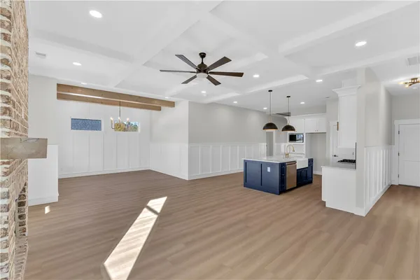 $548,900 | 1619 Old Dobbins Bridge Road, Townville, SC 29689