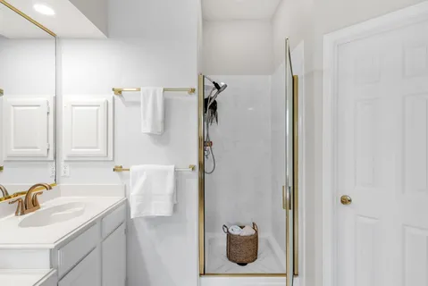 $700,000 | 11560 Cedarcliffe Drive, Austin, TX 78750