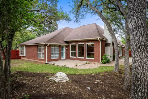 $700,000 | 11560 Cedarcliffe Drive, Austin, TX 78750