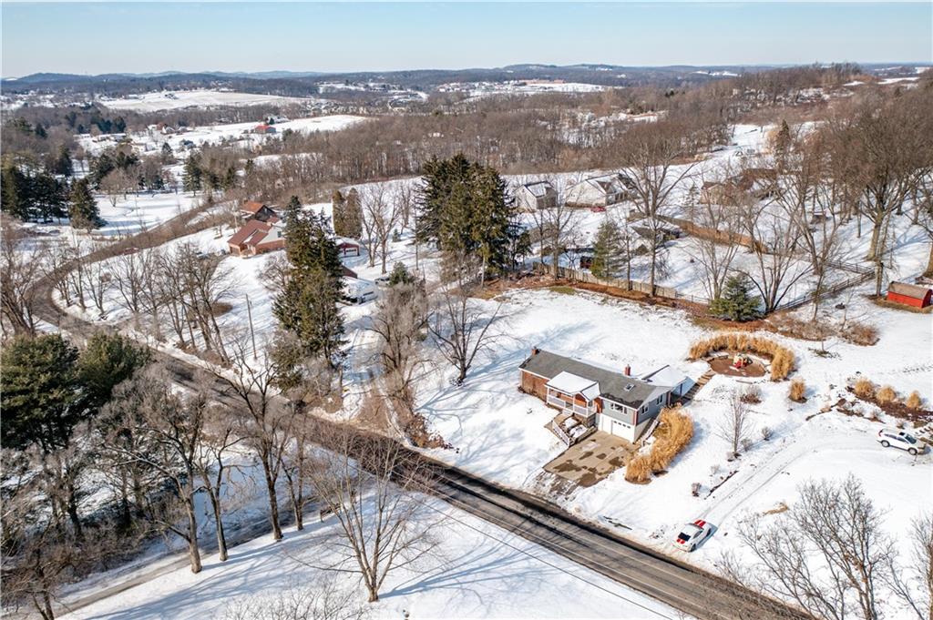 181 Denny Road Valencia, PA 16059 - Photo 2 of 25 Gallery Image 2