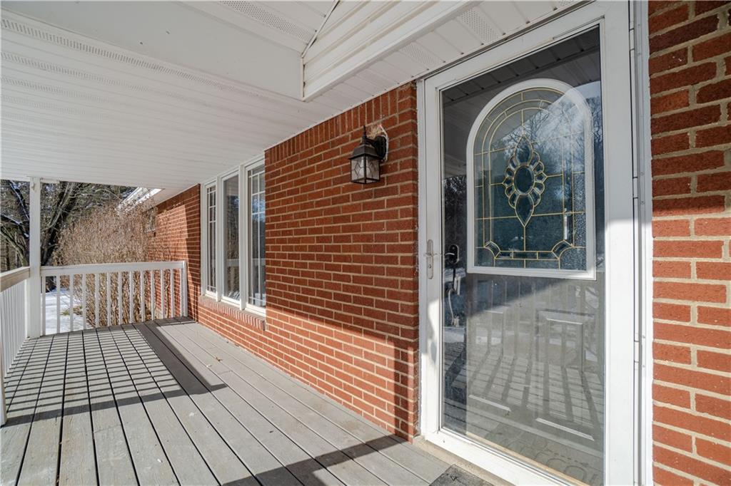 181 Denny Road Valencia, PA 16059 - Photo 4 of 25 Gallery Image 4