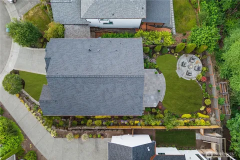 $1,500,000 | 4227 Northeast 27th Place, Renton, WA 98059