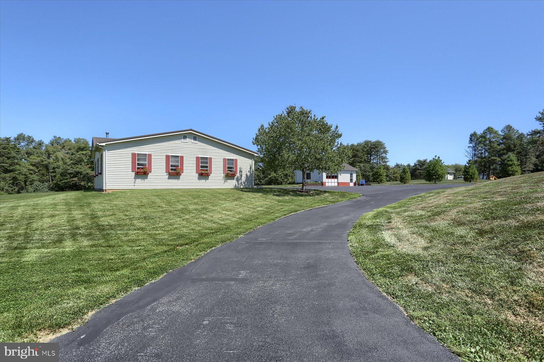 95 Stone Mill Road Hummelstown, PA 17036 - Photo 29 of 33 Gallery Image 29