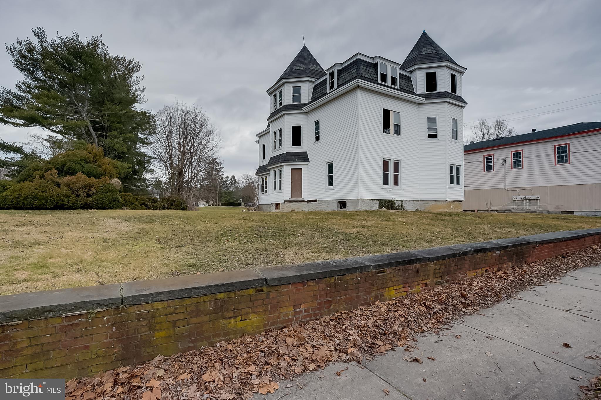 115 Hanover Street Pemberton, NJ 08068 - Photo 4 of 8 Gallery Image 4