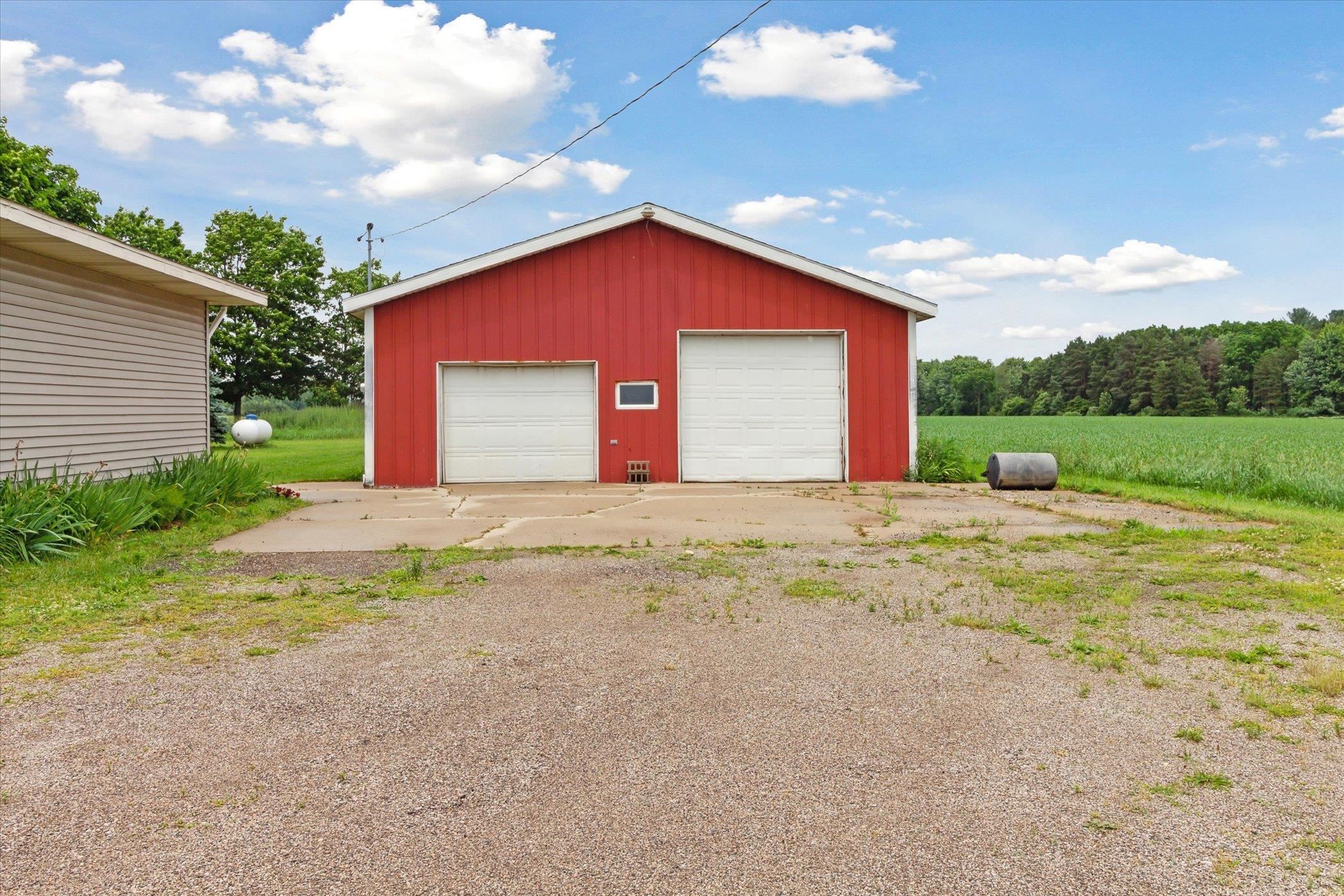 22290 Lakefield Road Merrill, MI 48637 - Photo 40 of 46