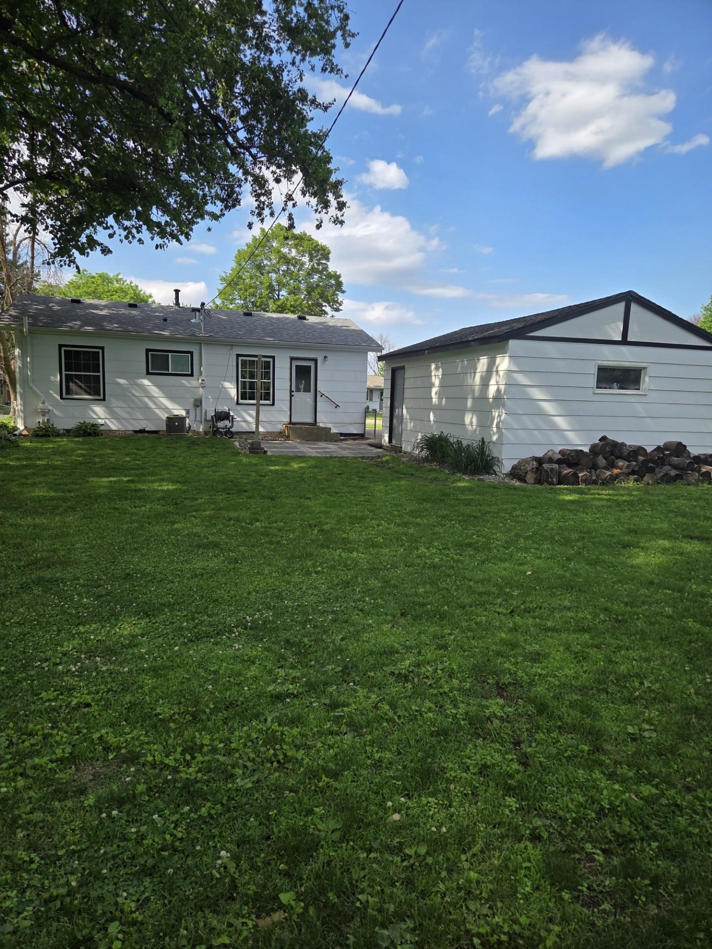 1213 Home Place Faribault, MN 55021 - Photo 2 of 3