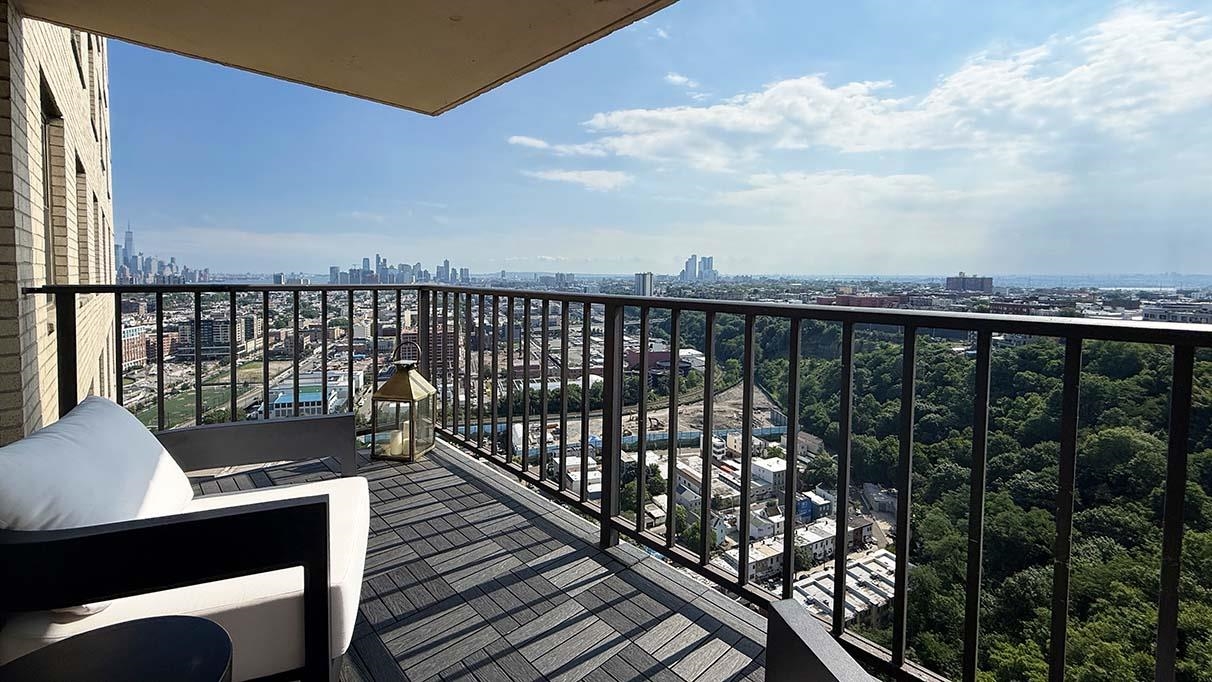 380 Mountain Road, Unit 1714 Union City, NJ 07087 - Photo 5 of 33