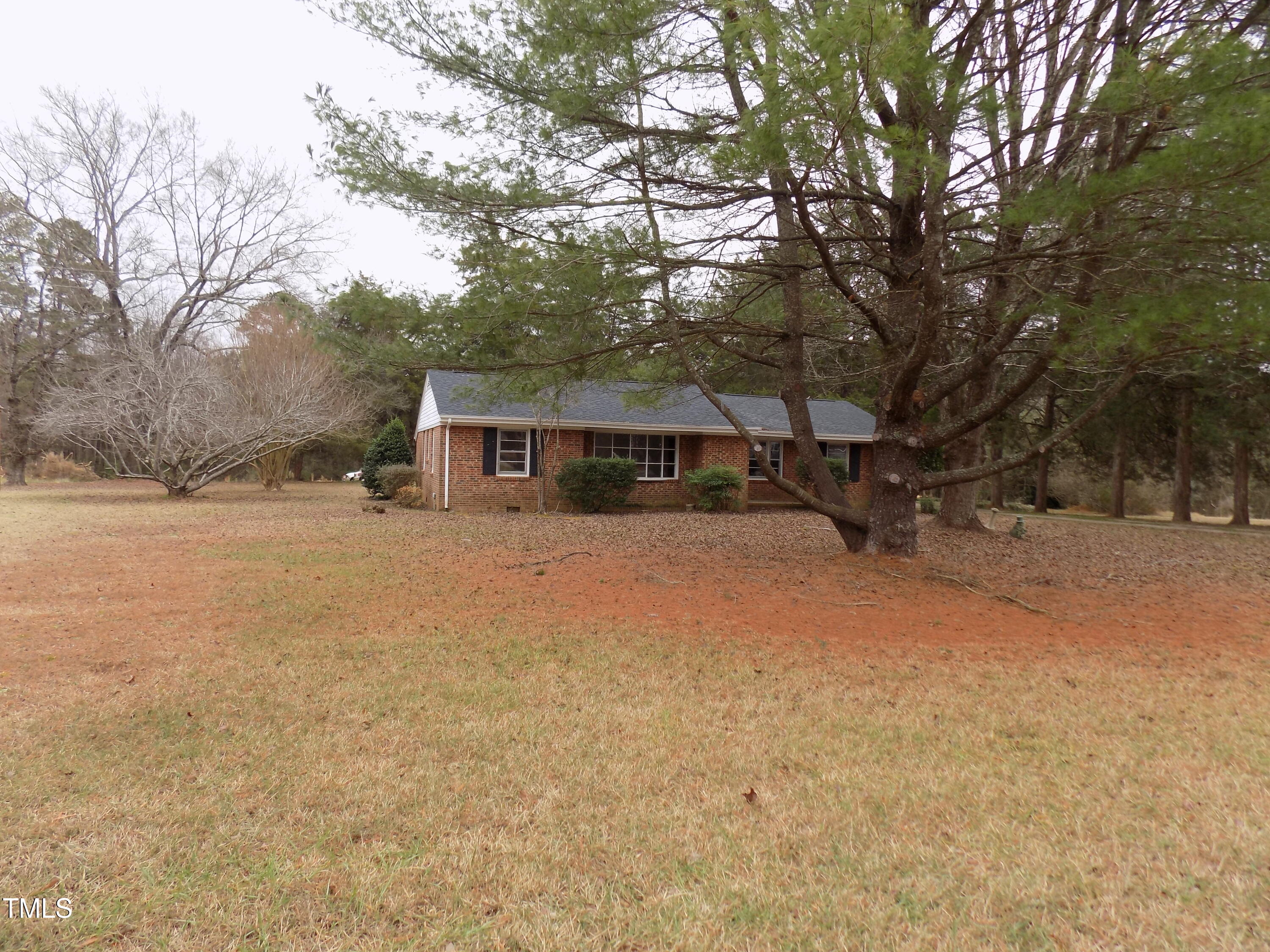 994 Alert Road Louisburg, NC 27549 - Photo 5 of 27 aa25