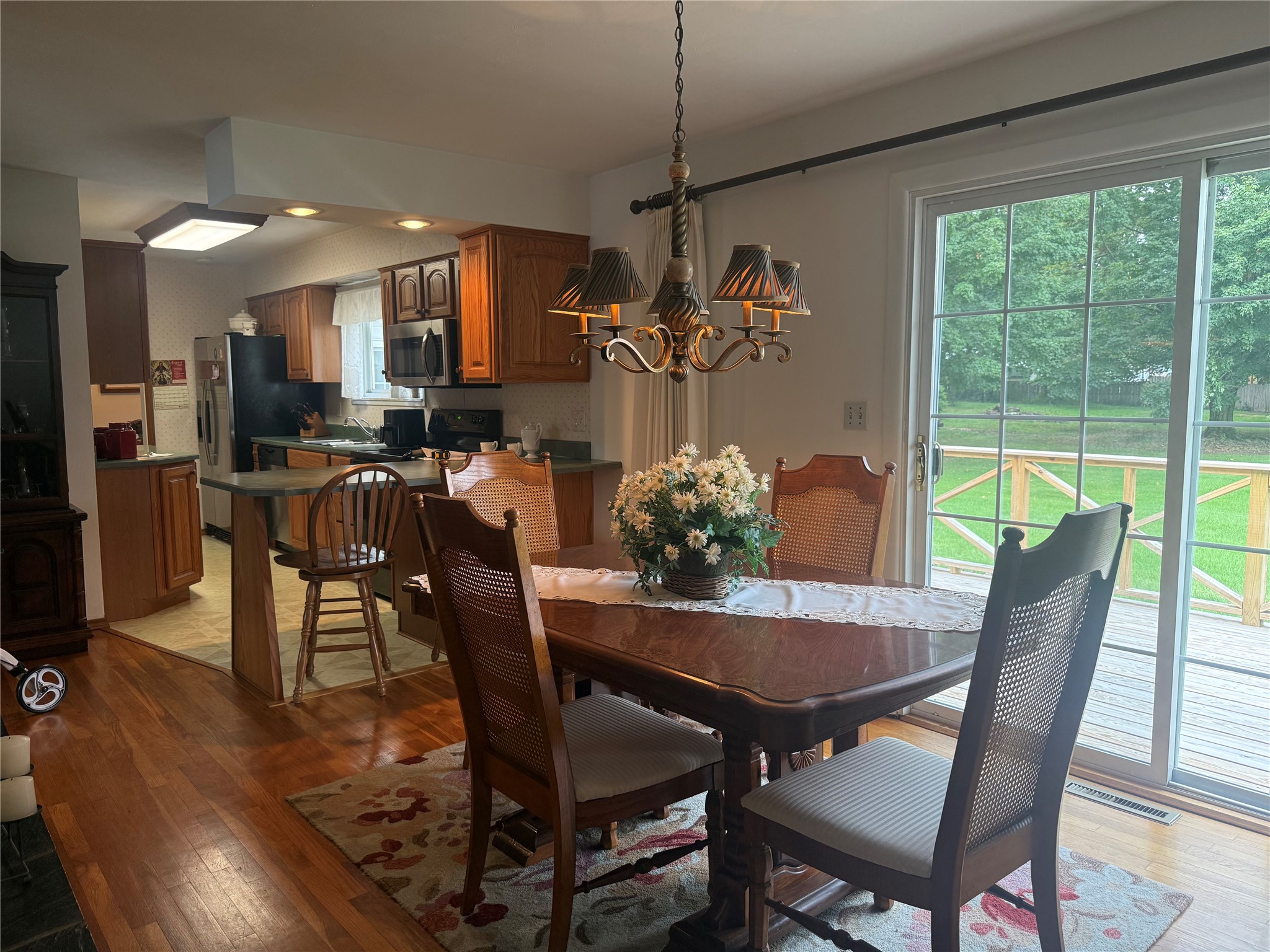 2296 Saltsman Road Erie, PA 16510 - Photo 7 of 29 Gallery Image 7